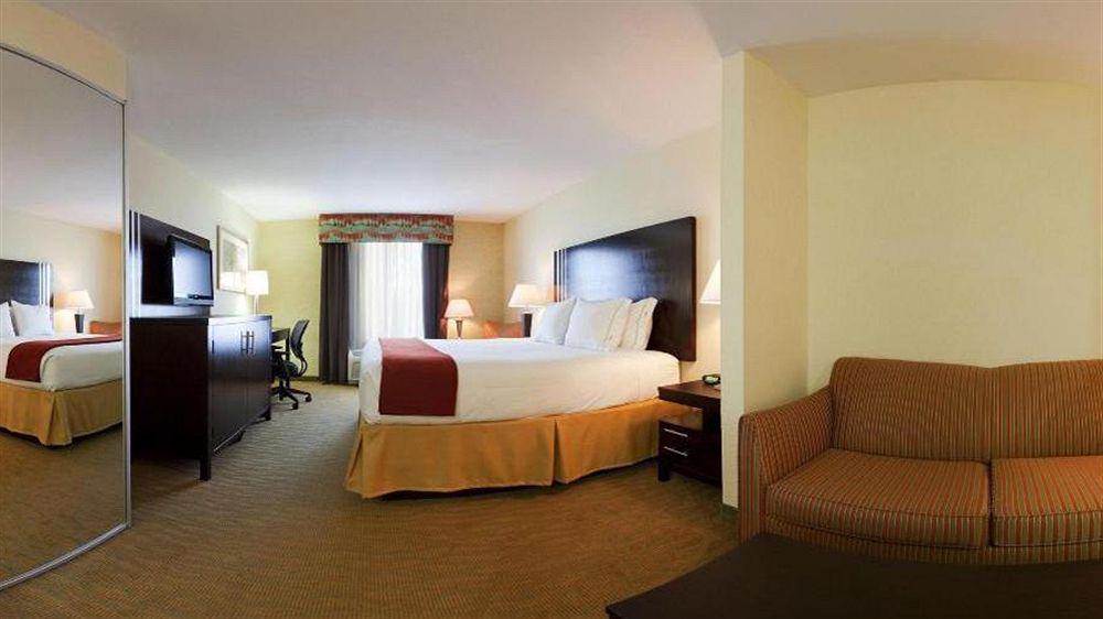 Holiday Inn Express Hotel & Suites Hamburg By Ihg Zewnętrze zdjęcie