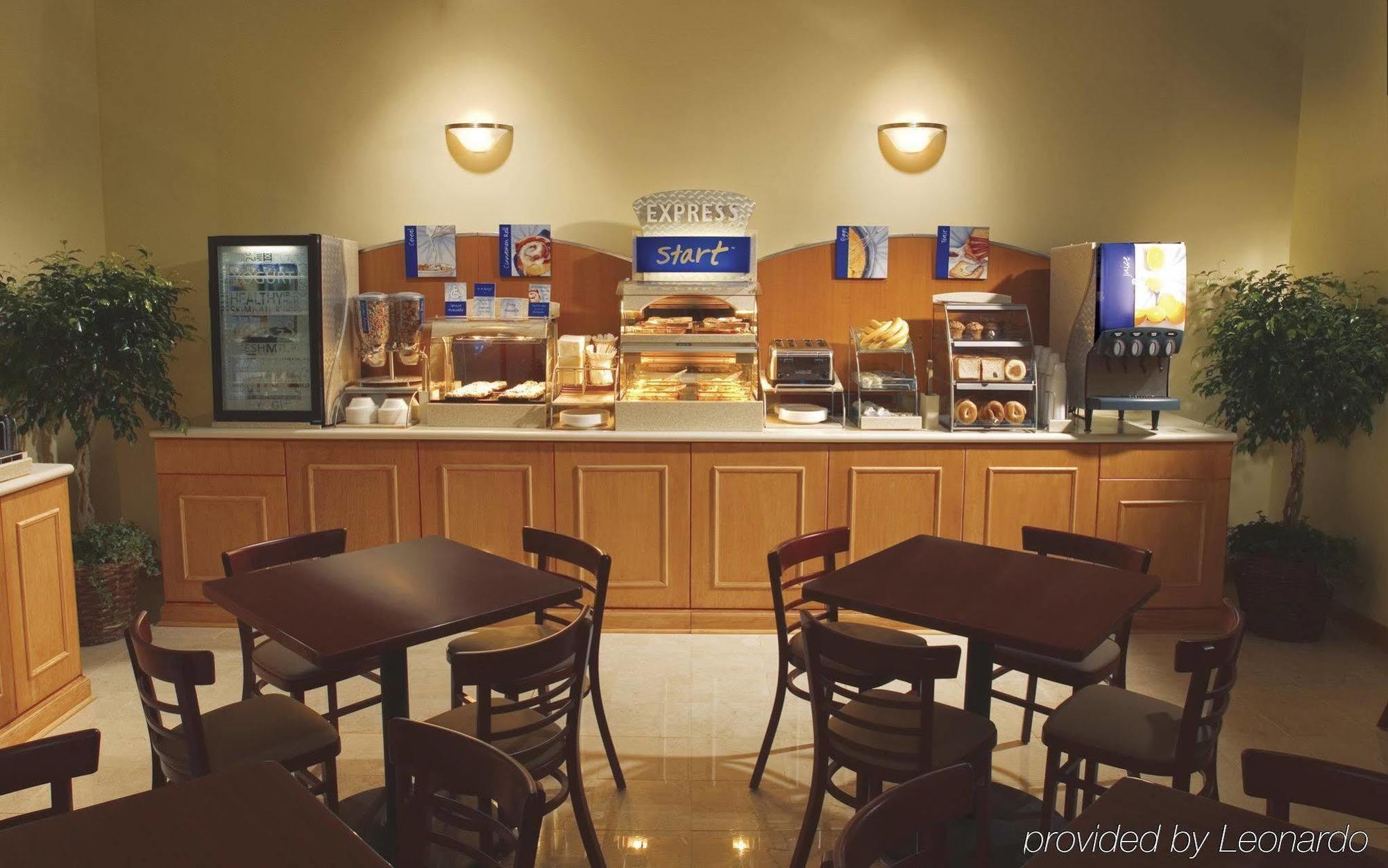 Holiday Inn Express Hotel & Suites Hamburg By Ihg Zewnętrze zdjęcie