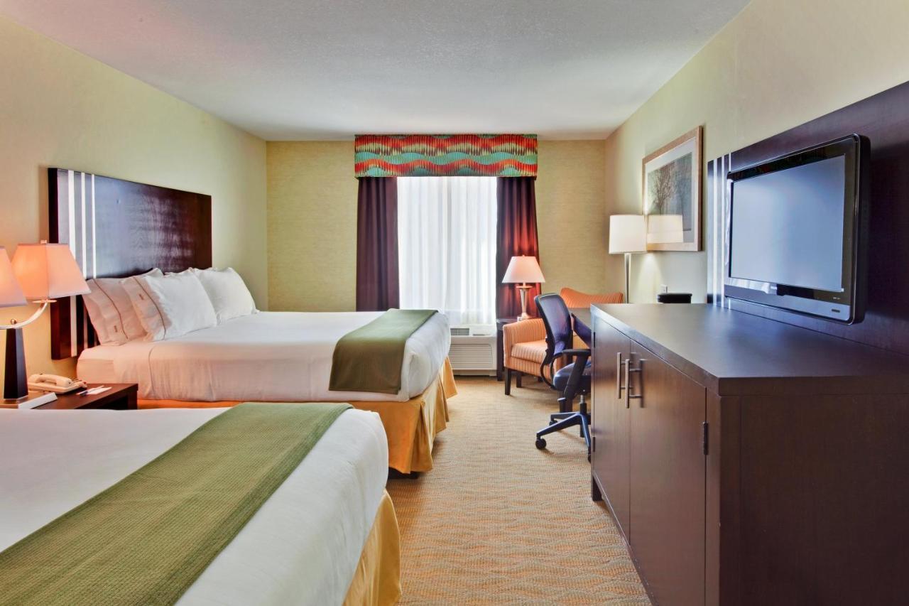Holiday Inn Express Hotel & Suites Hamburg By Ihg Zewnętrze zdjęcie